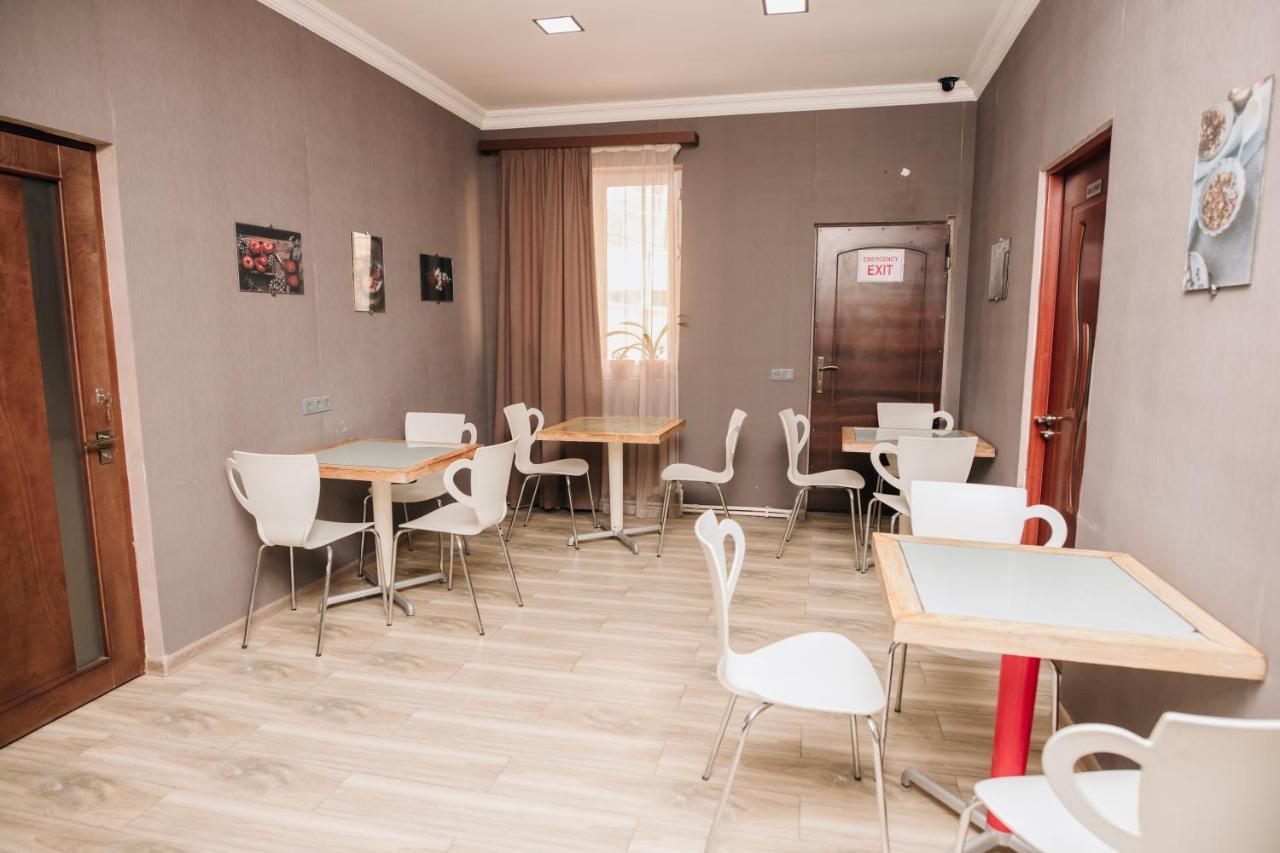 Nuryan Hotel エレバン エクステリア 写真